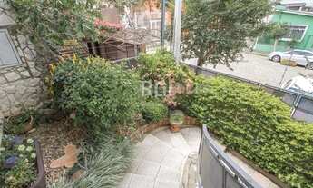 Imagem 2: Porto Alegre - Casa Padrão - Partenon