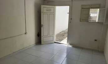 Imagem 3: Kitnete no centro