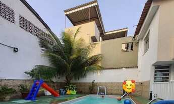 Imagem 2: Jardim América- Rua Arinos, Bela Casa, 297 m², 3 qtos , 2 suites, Piscina, 2 Vgs