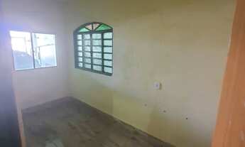 Imagem: Aluguel de casa com 3 quartos em Samambaia