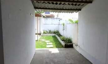 Imagem 2: Casa de condomínio para venda possui 112 metros quadrados com 3 quartos