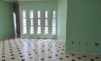 Imagem 6: Casa para aluguel com 300 metros quadrados com 5 quartos em Jardim das Américas - Cuiabá