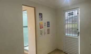 Imagem 2: Alugo quitinete Casa com 1 dormitório