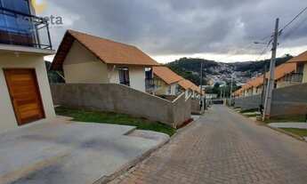 Imagem 2: Casa com 2 dormitórios para alugar, 60 m² por R$ 1.165,00/mês - Varginha - Nova Friburgo/R