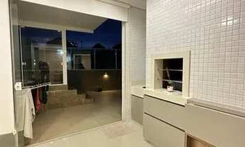 Imagem 2: Apartamento Garden com 154 m2 sendo 3 dormitórios e 1 suíte com 2 vagas no Floresta