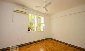 Imagem 5: Apartamento para Aluguel - Petrópolis, 2 Quartos, 63 m2