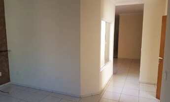 Imagem 2: Casa com 3 quartos, 1 suíte com 2 vagas garagem - Pq. Aroeiras II