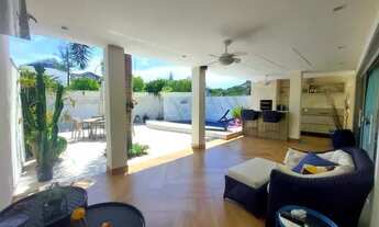 Imagem 2: Casa triplex 5 suites, wc social, lavabo, dependencia, area gourmet, 2 vagas