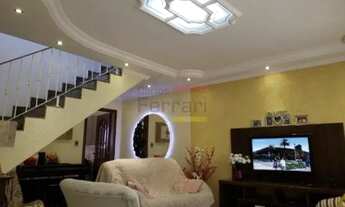 Imagem 2: Casa na Zona Norte de São Paulo, 142m², 3 quartos, 2 suítes, 5 banheiros, 3 vagas grandes