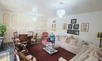 Imagem 6: Casa c/ piscina terreno 528 m², área útil 385 m², 4 quartos, 2 suítes, 3 vagas, prox ao me