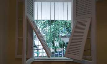 Imagem 3: Botafogo - Rua Bartolomeu Portela, amplo sala e quarto separados com vaga