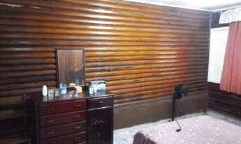 Imagem 5: Casa no litoral com 04 dormitórios, edícula e churrasqueira. Itanhaém/SP