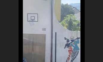 Imagem 3: Quarto em suite numa mansão na Trindade