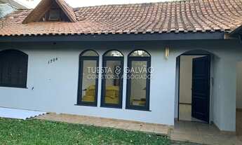 Imagem 3: Ampla casa terrea que aceita locação para residência ou comércio com espaço para 4 carros