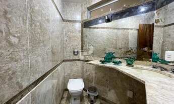 Imagem 6: Apartamento com 4 quartos (2 suítes) em 252 m² para alugar