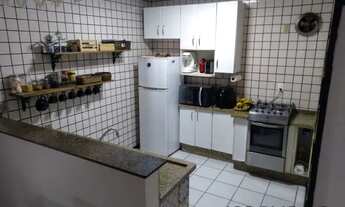 Imagem 4: Casa para Venda em Joinville, Bom Retiro, 3 dormitórios, 1 suíte, 1 banheiro, 2 vagas