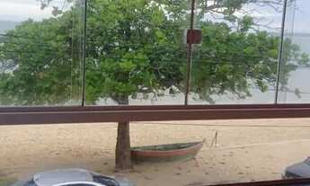 Imagem 3: Casa pé na areia na Praia de Ubú