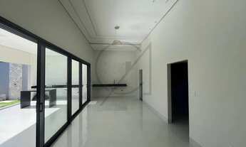 Imagem 6: VENDE-SE CASA COM TRÊS QUARTOS E PISCINA NA 1203 SUL