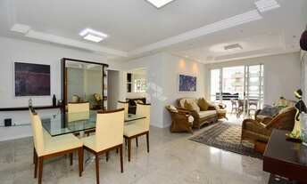 Imagem 2: APARTAMENTO AMPLO NO CENTRO DE FLORIANÓPOLIS COM 3 QUARTOS, SENDO 2 SUÍTES E 2 VAGAS DE GA