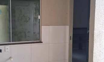 Imagem 2: VENDO CASA JÁ FINACIADA 2 quartos