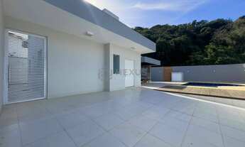 Imagem 3: Casa nova com varanda, piscina e área gourmet no Jardim Guaiuba, Guaruja