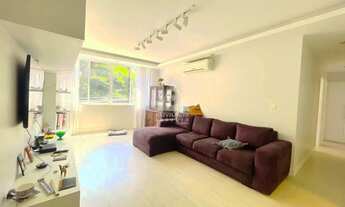 Imagem: Reformadíssimo três quartos com suíte