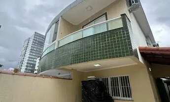 Imagem: Sobrado para aluguel tem 120 metros quadrados