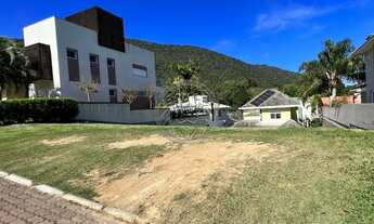 Imagem: Terreno em Conomínio Fechado em Santo Anttônio