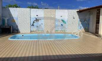 Imagem 6: Imóvel à Vista com 5 Quartos e Quintal Amplo no Bairro Costa Paradiso