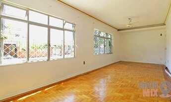 Imagem 3: Casa 3 quartos, com Churrasqueira e pátio, no Bairro São Sebastião, Zona Norte, imediações