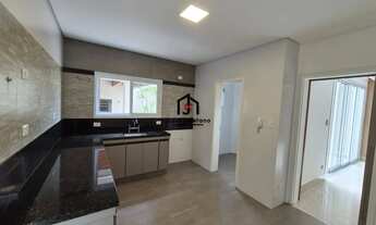 Imagem 7: Sobrado com 4 dormitórios sendo 2 suítes no Campos do Conde 2 - Chambord no Municipio de T