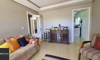 Imagem 5: Casa Espetacular com Vista Deslumbrante, Reformada por Arquiteto de 2 dormitórios, suíte