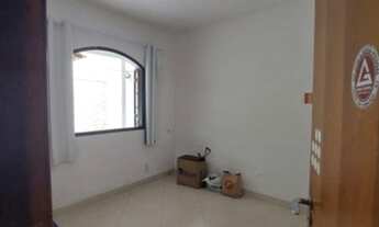 Imagem 4: Casa para venda possui 100 metros quadrados com 3 quartos em Serra Centro