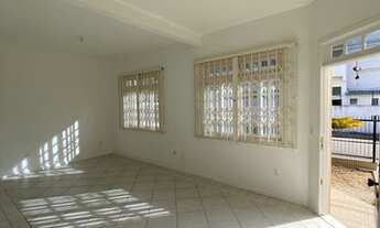 Imagem 2: FLORIANóPOLIS - Casa Padrão - Balneário