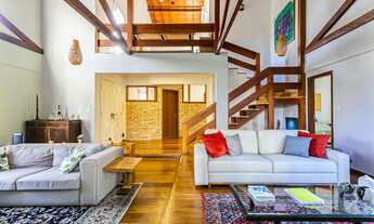 Imagem: Linda Casa na Lagoa