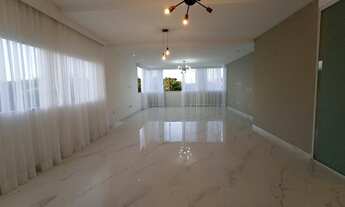 Imagem 2: Casa com 3 suítes para alugar com piscina por R$ 10.000/mês - Alphaville 2 (Abrantes) - Ca