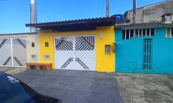 Imagem 1: Casa para venda possui 80 metros quadrados com 2 quartos em Balneário Gaivota - Itanhaém