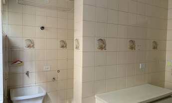 Imagem 5: Apartamento para venda possui 58 metros quadrados com 2 quartos em Vila Ipiranga - Londrin