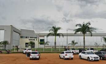 Imagem: Área 2430 m² com duas frentes sendo 40