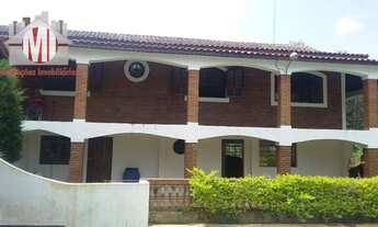 Imagem 5: Chácara maravilhosa com 04 dormitórios, piscina, área gourmet, próxima da cidade. à venda