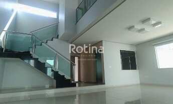 Imagem 3: Casa à venda, 7 quartos, 5 suítes, 11 vagas, Presidente Roosevelt - Uberlândia/MG