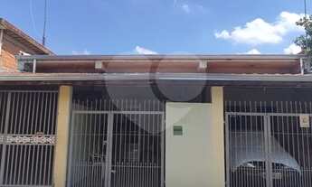 Imagem: Casa para investimento com 250m2 com 3 casas