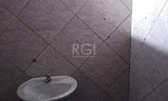 Imagem 3: Casa comercial em av. de grande fluxo, ampla loja no térreo, residencia com 03 dorm, na pa