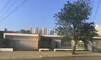 Imagem 3: Toda reformada. Muito espaçosa e bem distribuida. Ao lado do Jardim Botânico e CAMPUS da U