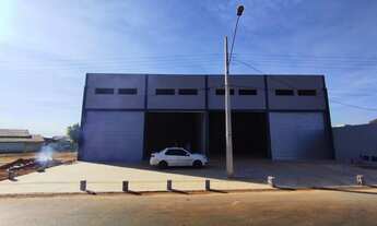 Imagem 2: Galpão/Depósito/Armazém para venda tem 240 metros quadrados