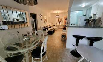 Imagem 3: Flat para venda possui 77 metros quadrados com 2 quartos em Pitangueiras - Guarujá - SP