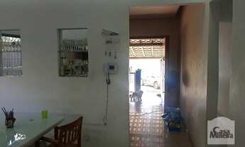 Imagem 5: Casa à Venda - Bom Jesus, 3 Quartos, 250 m²