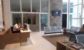 Imagem 7: SALA COM 40 M² TERRAÇO E AR CONDICIONADO