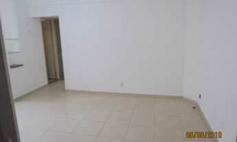 Imagem 2: Apartamento para venda com 60 metros quadrados com 2 quartos em Copacabana - Rio de Janeir