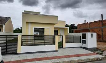 Imagem: Casa para venda tem 75 metros quadrados